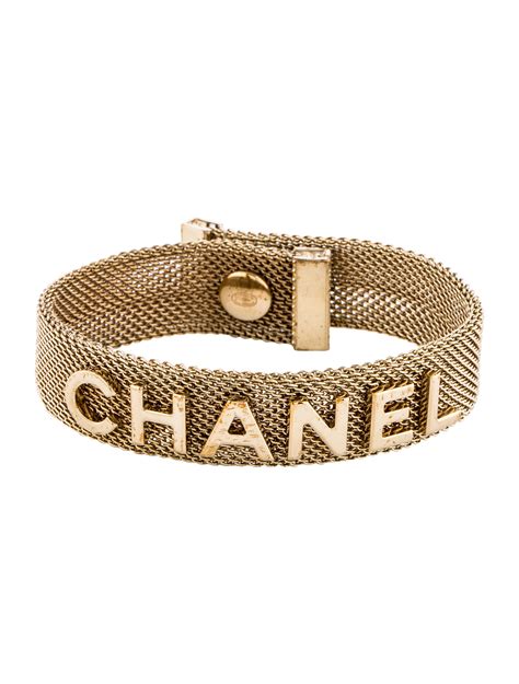 bracelet chanel femme prix|chanel bracelets for men.